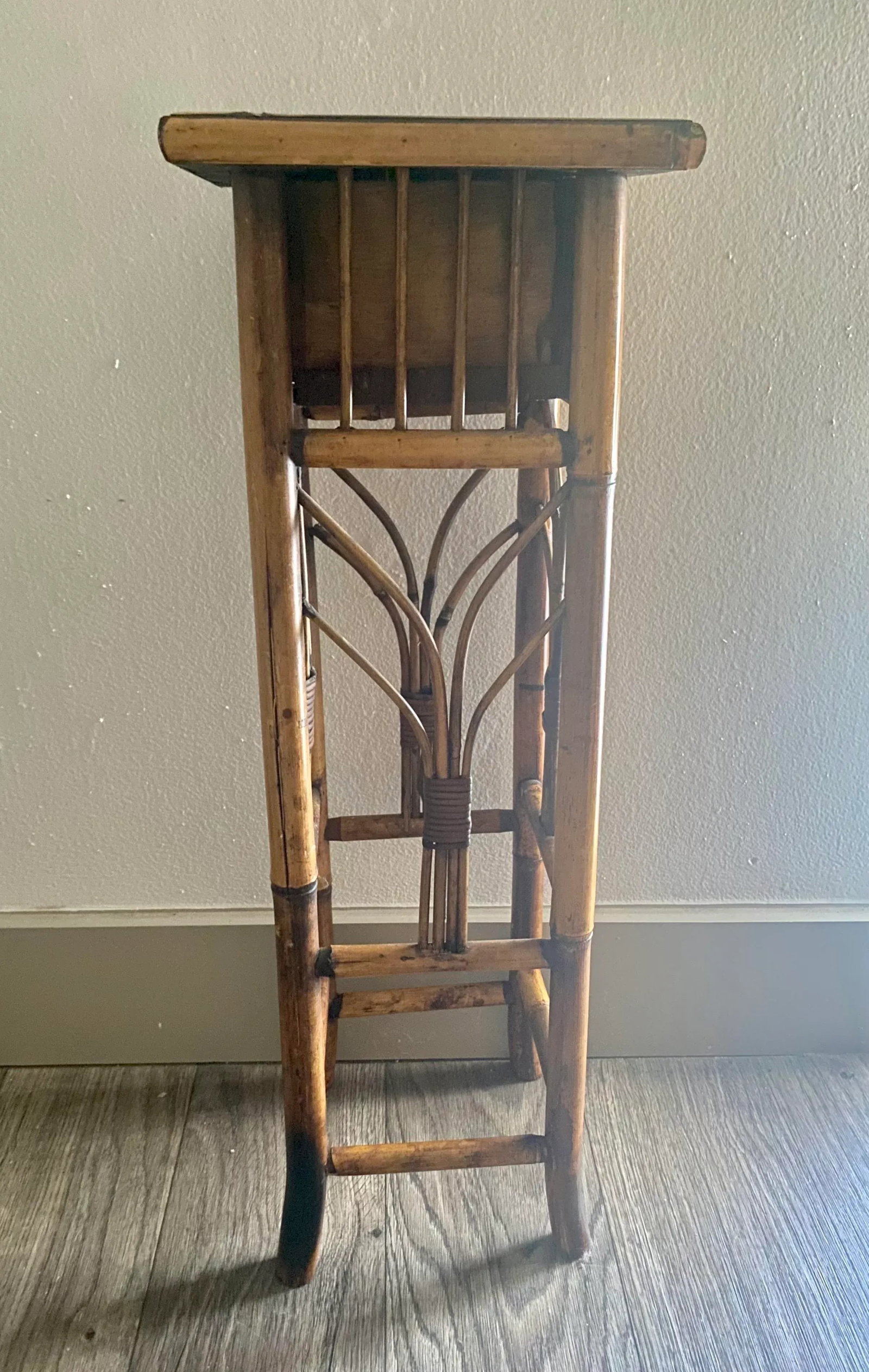 Vintage Tortoiseshell Rattan Plant Stand Side End Table With Drawer - 5