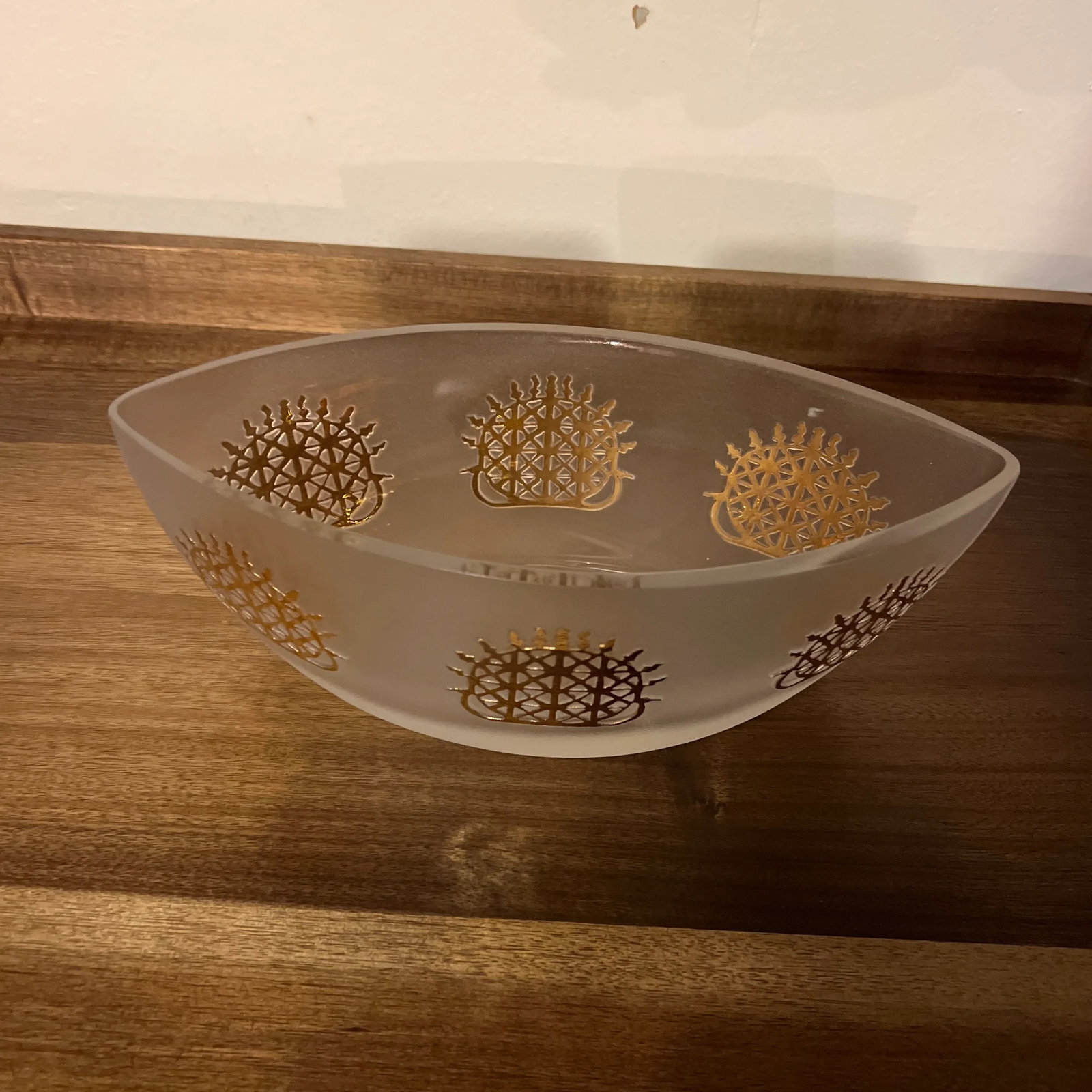 1990s Pasabahce Anatolian Collection Limited Edition Centerpiece Bowl - 4