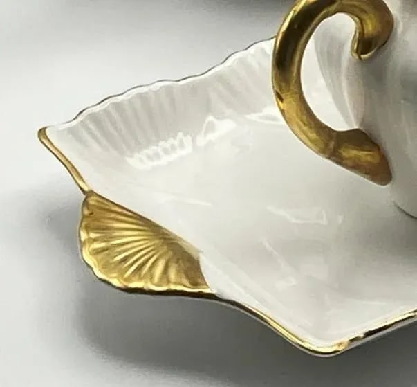 Mid 20th Century Shelley White & Gold Regency Dainty 4-Piece Tea Set With 4-Cup Teapot, Sugar, Cream - 15