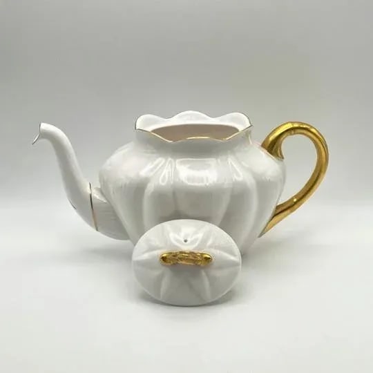 Mid 20th Century Shelley White & Gold Regency Dainty 4-Piece Tea Set With 4-Cup Teapot, Sugar, Cream - 2
