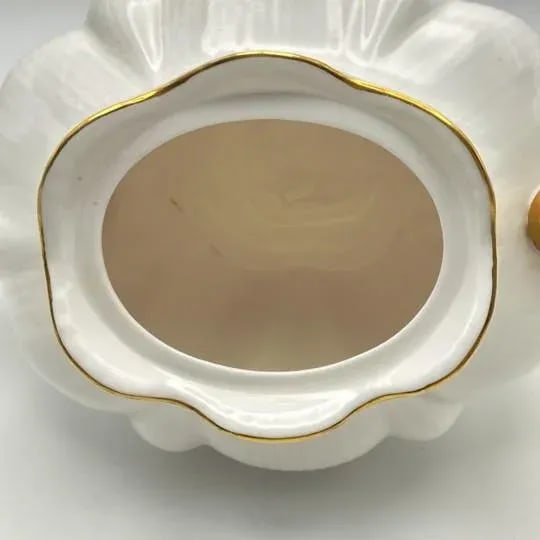 Mid 20th Century Shelley White & Gold Regency Dainty 4-Piece Tea Set With 4-Cup Teapot, Sugar, Cream - 7