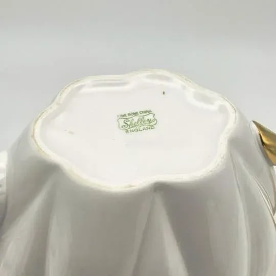 Mid 20th Century Shelley White & Gold Regency Dainty 4-Piece Tea Set With 4-Cup Teapot, Sugar, Cream - 9