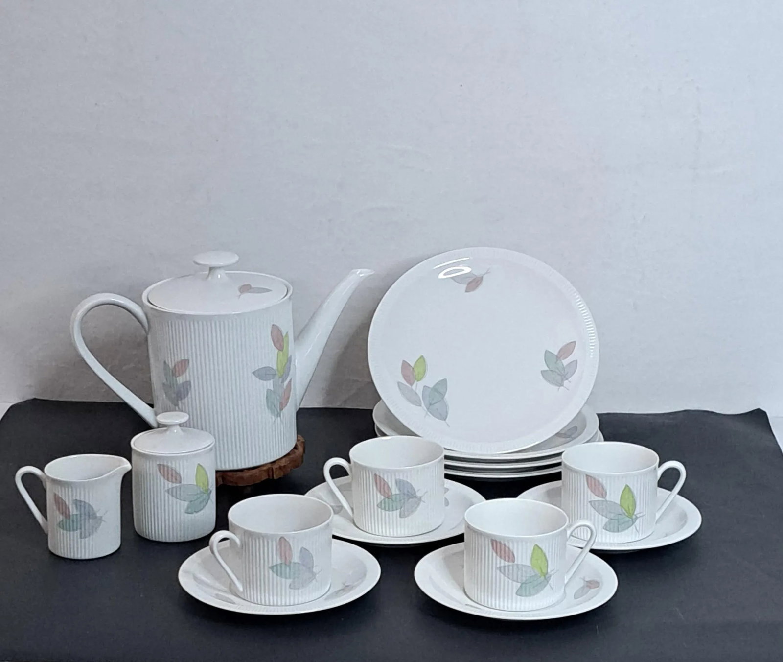 Early 20th Century Arzberg Germany 17 Piece Tea Dessert Set Arz3415 Bone China Leaves - 2