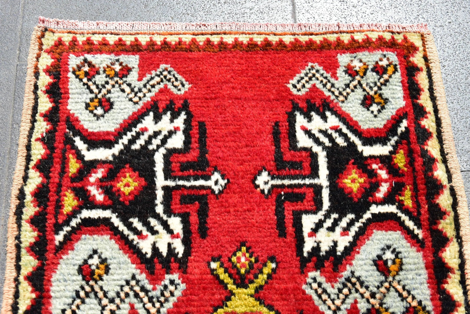 1950s Vintage Turkish Handmade Oushak Doormat Rug - 7