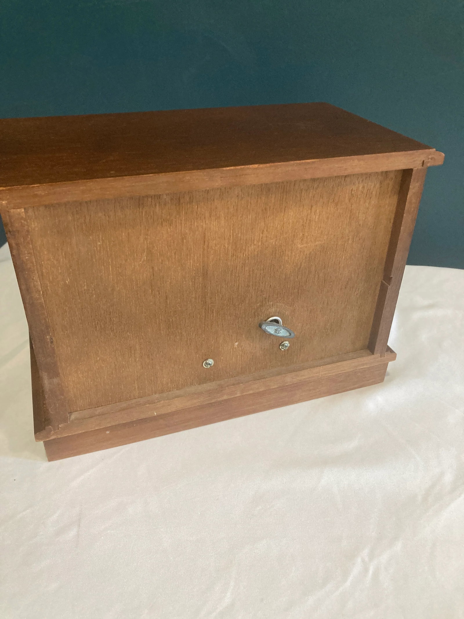 Vintage Wooden Jewelry Music Box With Romantic Scene Panels - 8