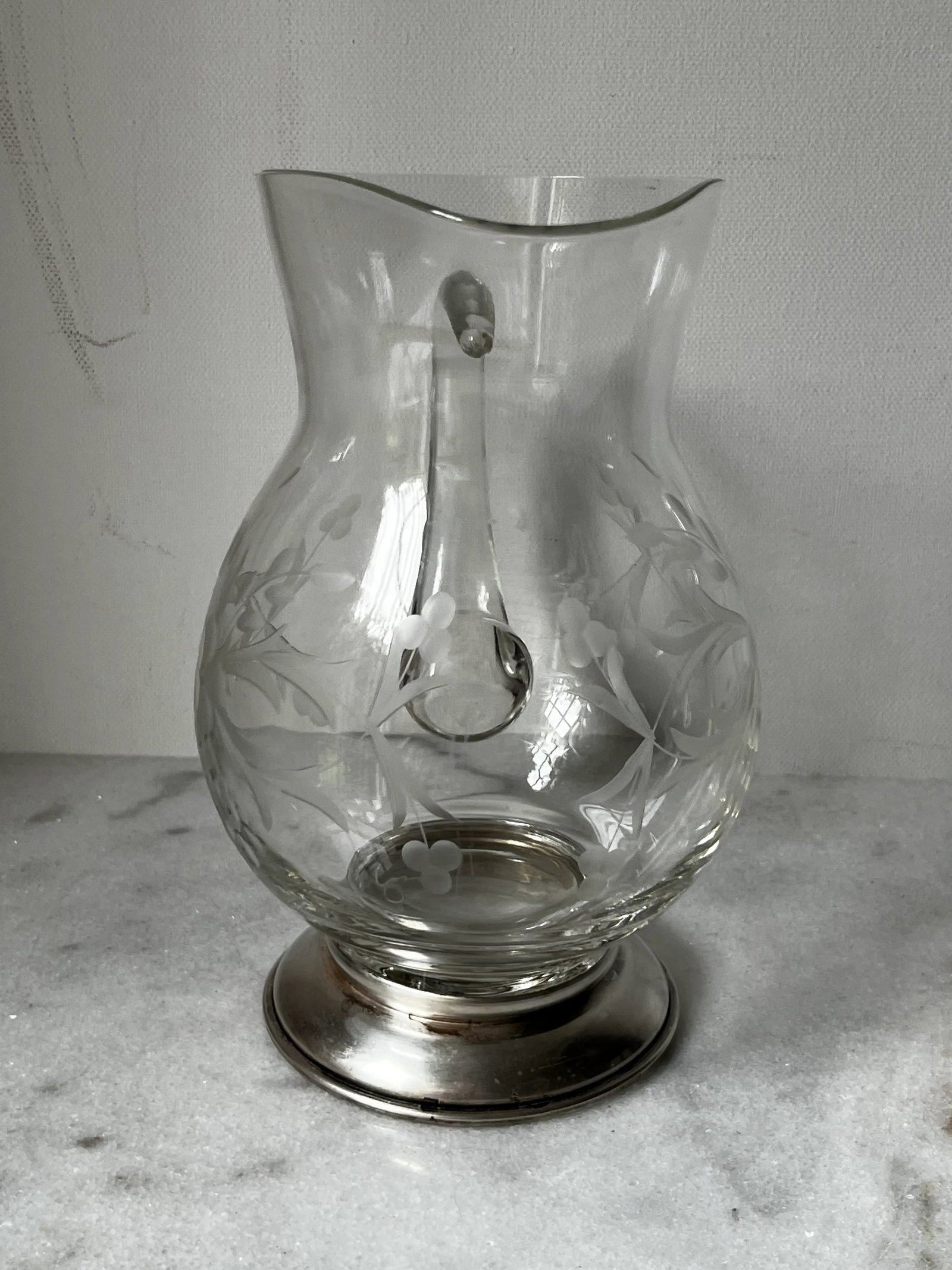 1930s Etched Crystal Pitcher, Also Known as a "Pot Belly Pitcher," With a Sterling Silver Base - 8