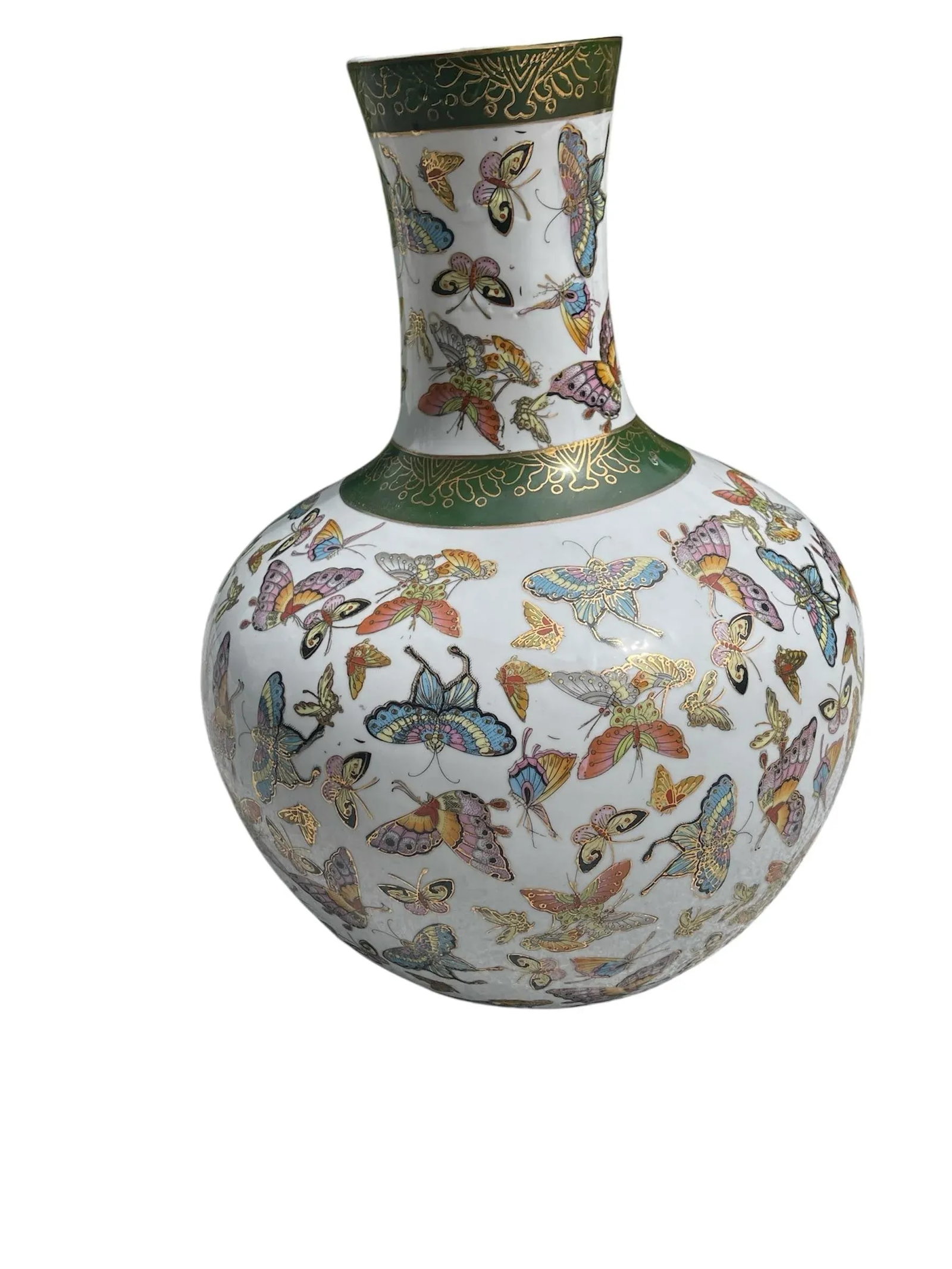Mid 20th Century Chinese Porcelain Butterfly Vase - 6