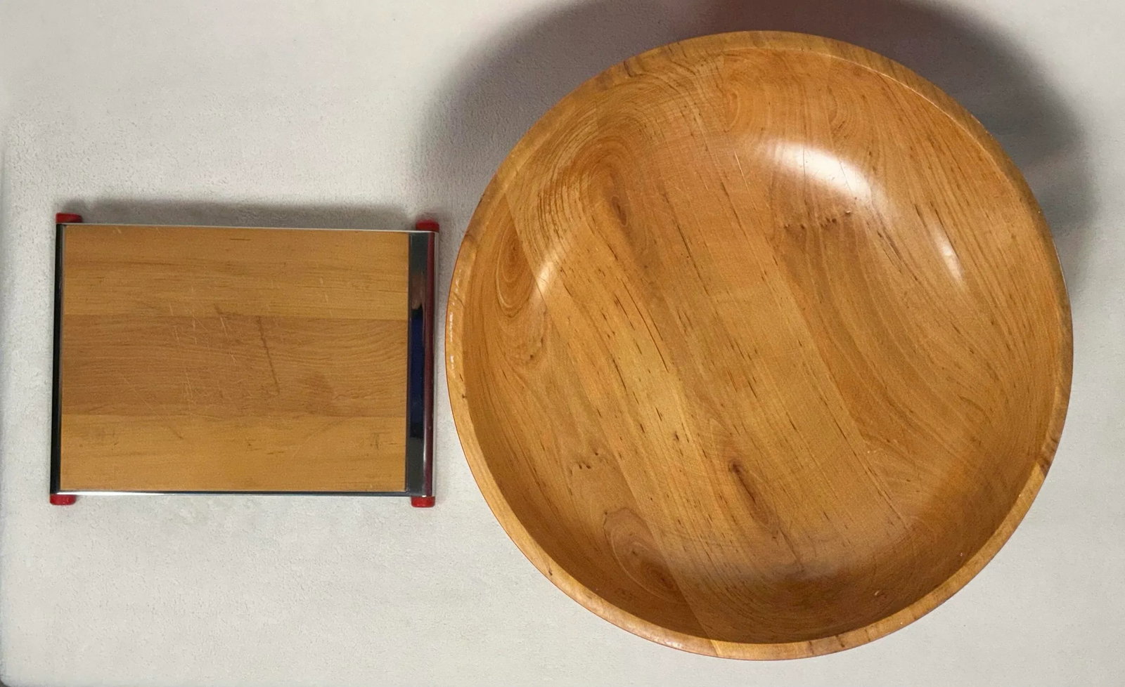 Larry Laslo Towle Futura Series Modern Red Center Bowl With Cutting Board 1980s Post Modern - 5