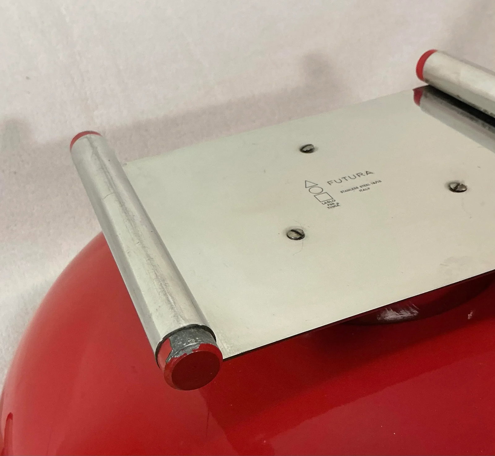 Larry Laslo Towle Futura Series Modern Red Center Bowl With Cutting Board 1980s Post Modern - 8