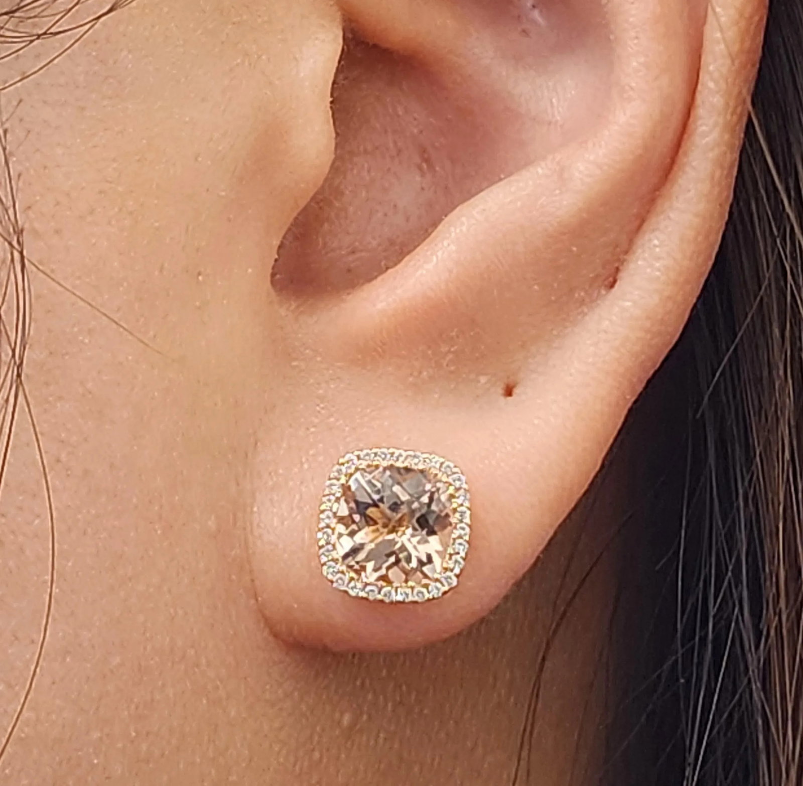 4.50 Ct Cushion-Cut Pink Morganite & Diamond Stud Earrings in 18k Yellow Gold, A Pair - 3