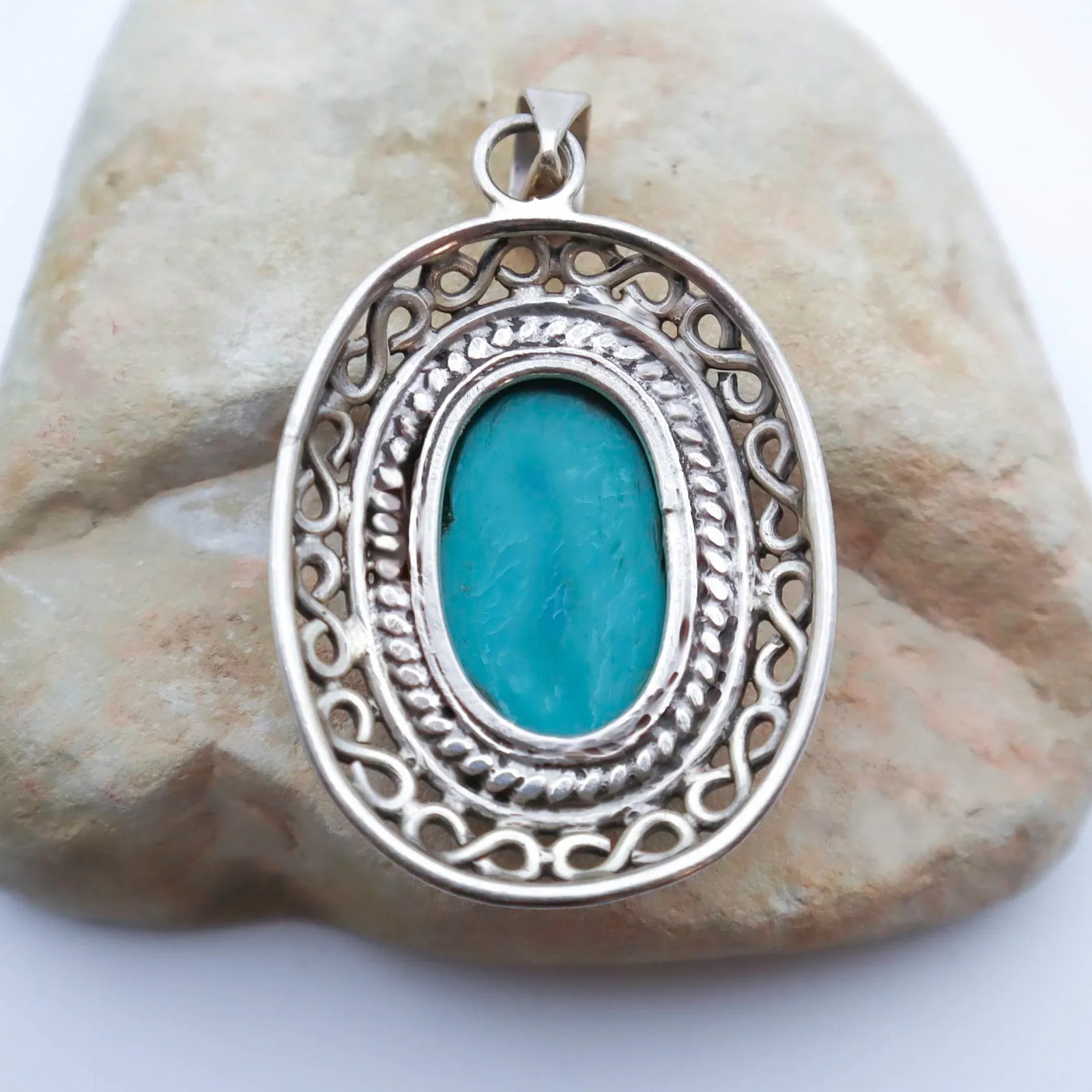 Vintage Natural Turquoise With Sterling Silver Detailing - 8
