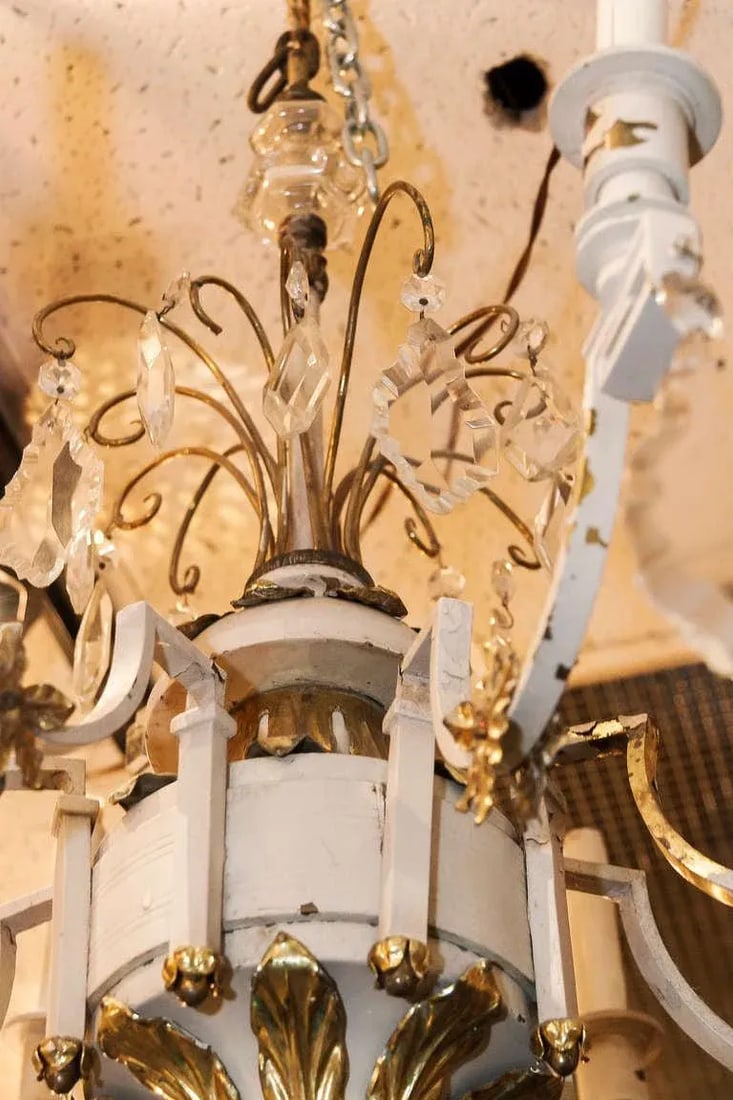A Rustic Painted Metal and Gilt 8 Arm Chandelier - 2
