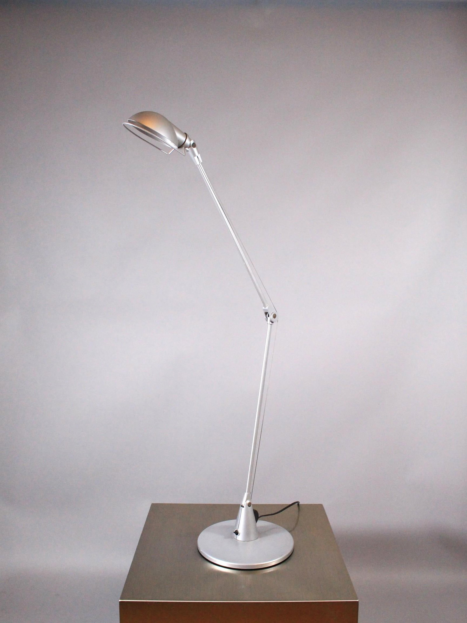 1990s Artemide Rodope Zed Articulated Table Lamp - 4