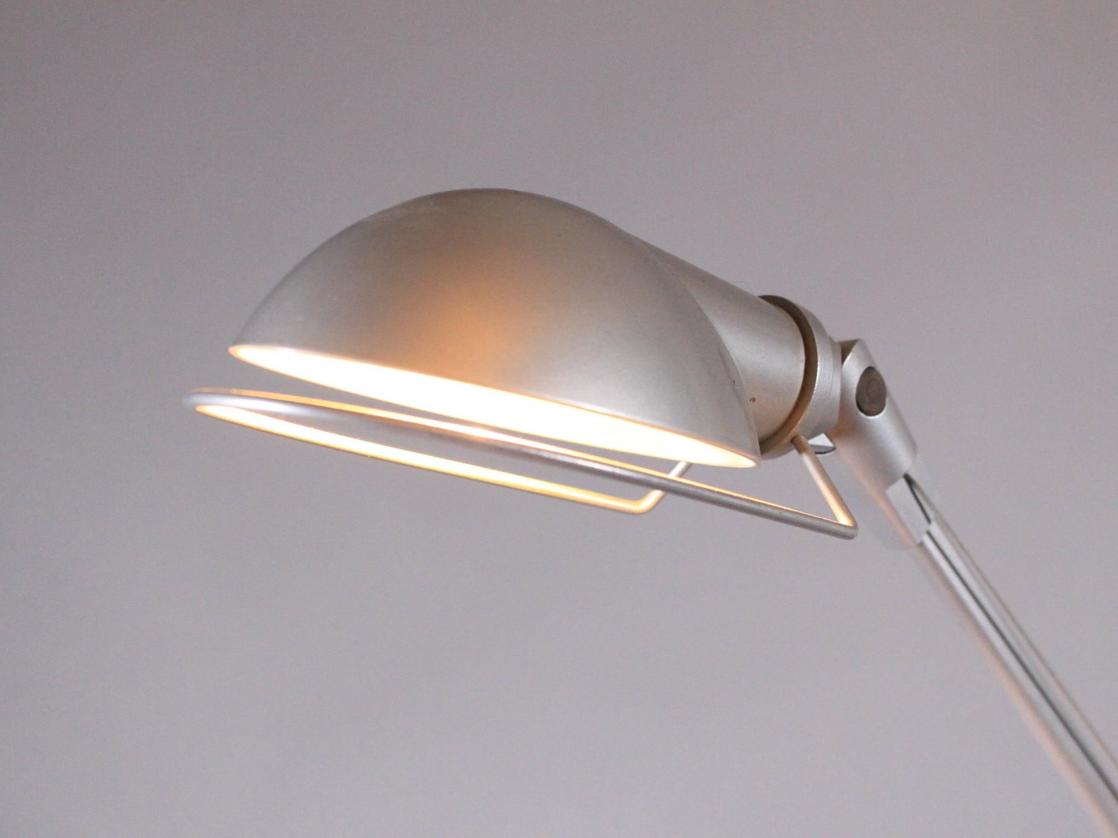 1990s Artemide Rodope Zed Articulated Table Lamp - 5