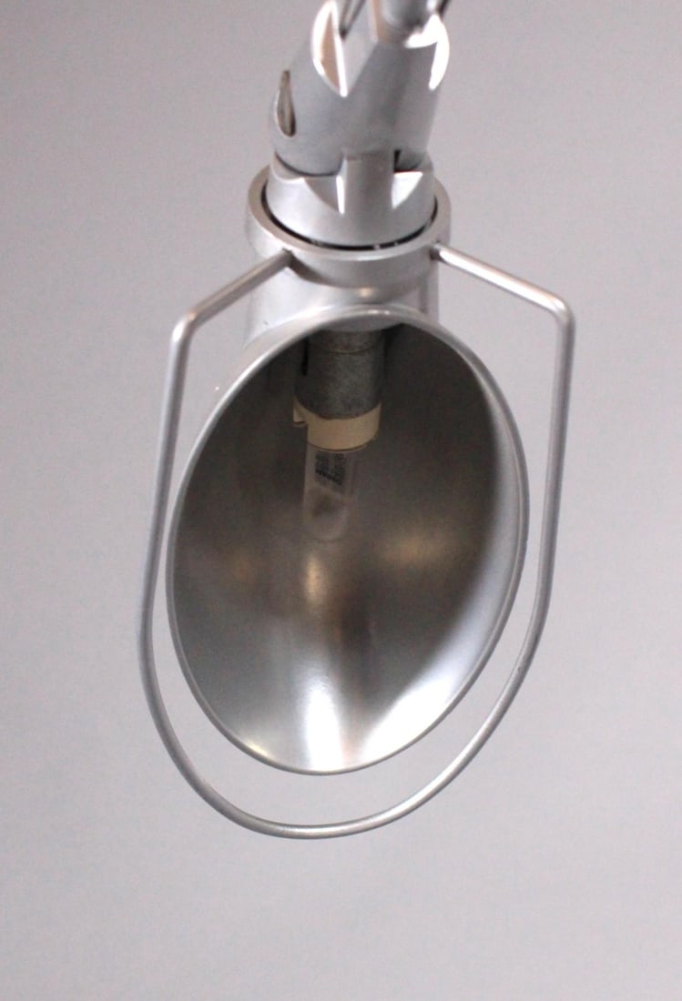 1990s Artemide Rodope Zed Articulated Table Lamp - 8