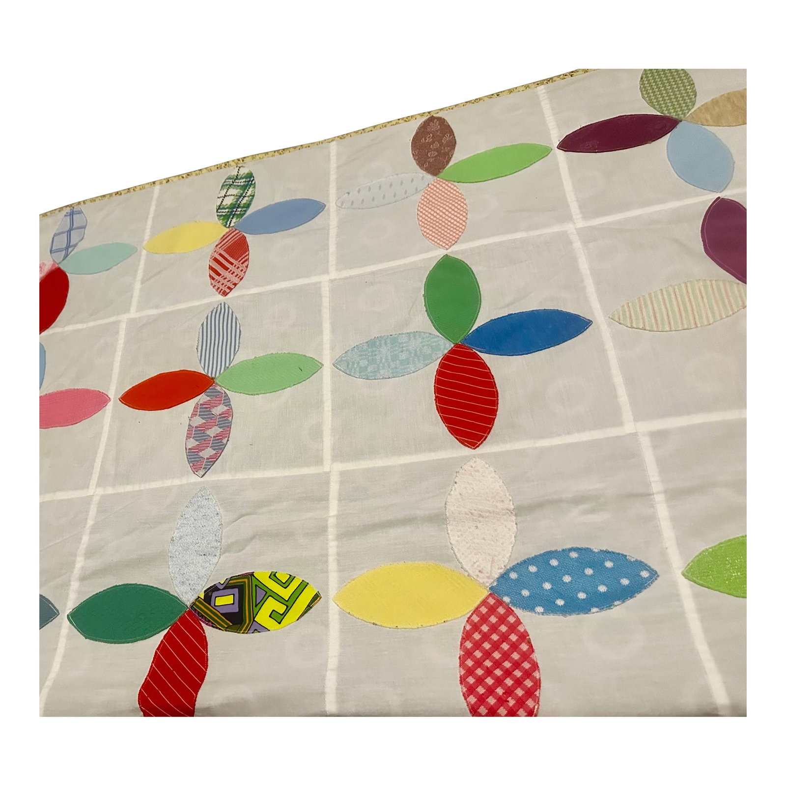 Custom King Quilt by Linda Osmond - Fogo Island, Newfoundland - 2014 Handcrafted Heirloom Quilt (1 of 6)