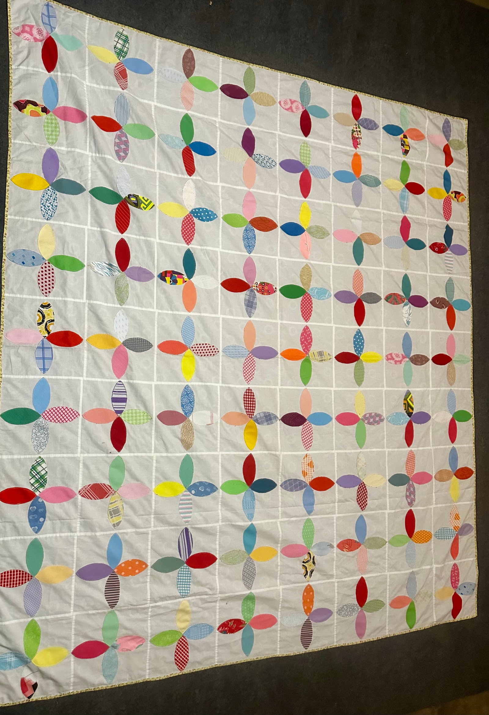Custom King Quilt by Linda Osmond - Fogo Island, Newfoundland - 2014 Handcrafted Heirloom Quilt - 4