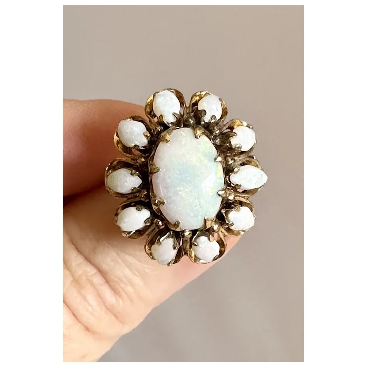 Late 20th Century 18k Gold and Opal Ring, Size 6.25 - 7