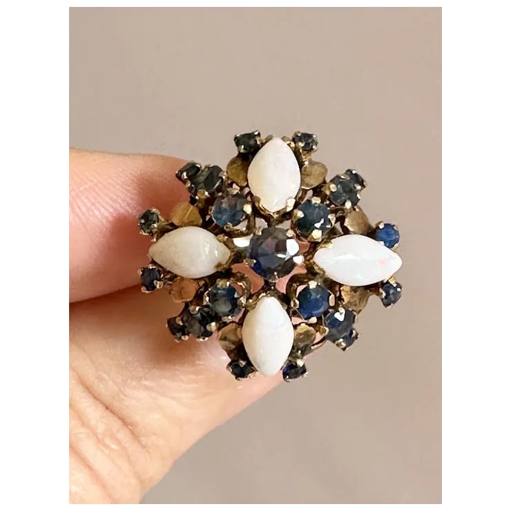 Late 20th Century 14k Sapphire and Opal Ring, Size 5 - 3