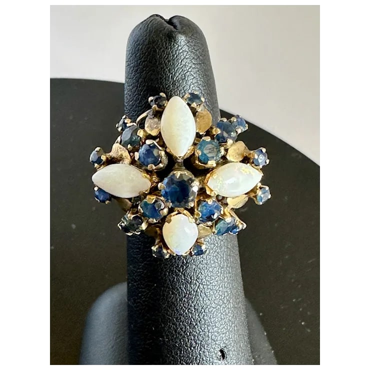 Late 20th Century 14k Sapphire and Opal Ring, Size 5 - 4