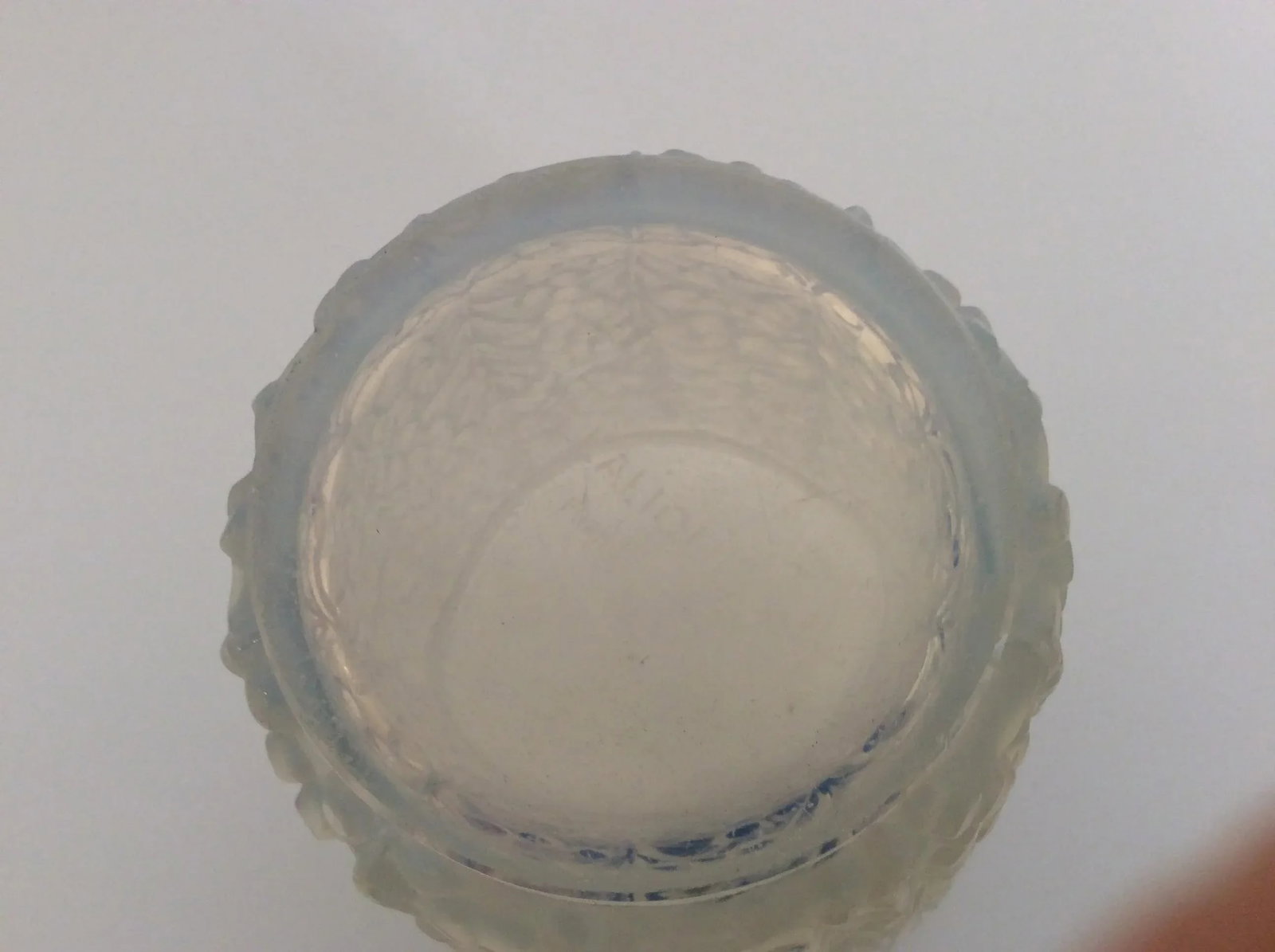 1930s Lalique Saint Tropez Vase - 5