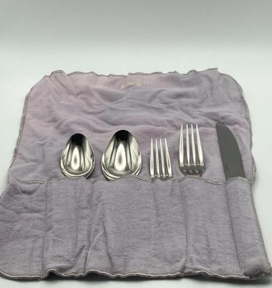 Service for 15 - Yamazaki "Lindi" Black Handle Gold Accent 75-Pieces: 15 Place Settings With Individ - 11