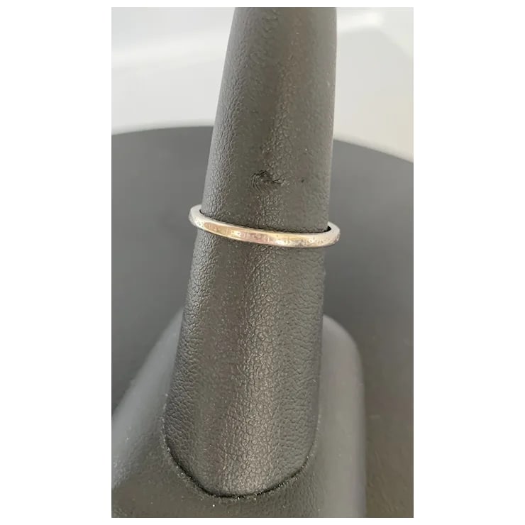 1920s Platinum Art Deco Engraved Wedding Band, Size 7 - 4