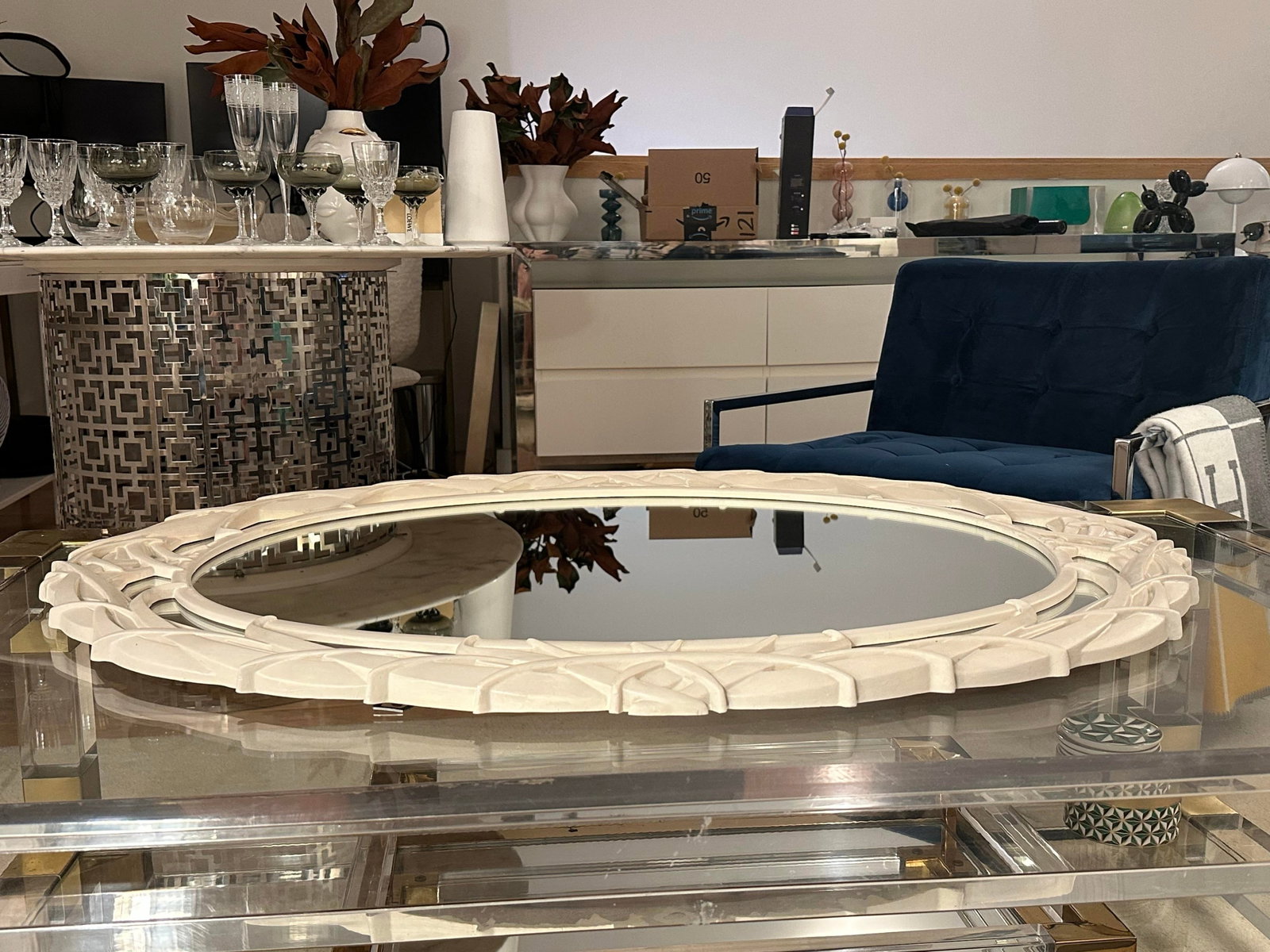 Vintage Carolina Mirror Co "Palm Frond" Oval Wall Mirror, Ivory Resin, 39" * 30" (C. 1980s) - 5