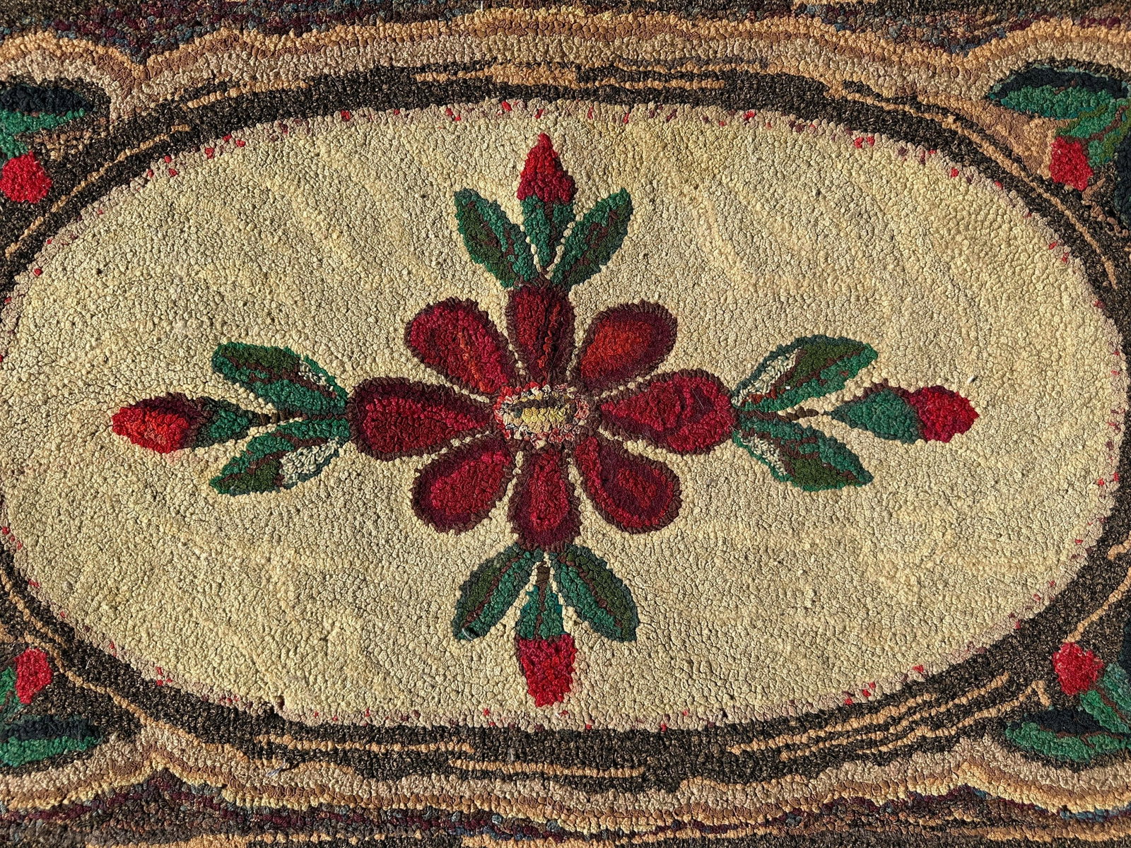 Vintage Hand-Hooked Floral Folk Art Rug Textile - 2