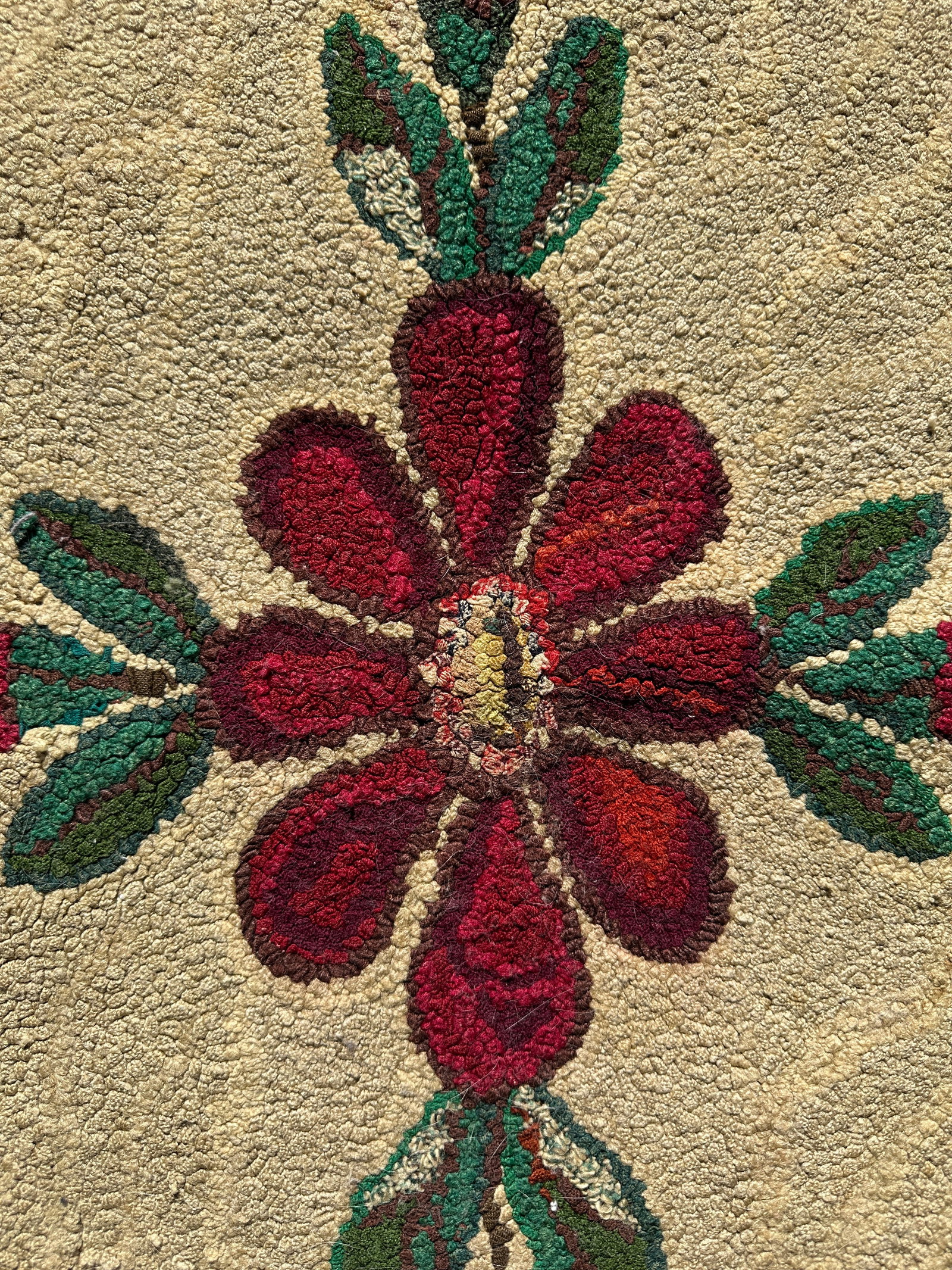 Vintage Hand-Hooked Floral Folk Art Rug Textile - 5