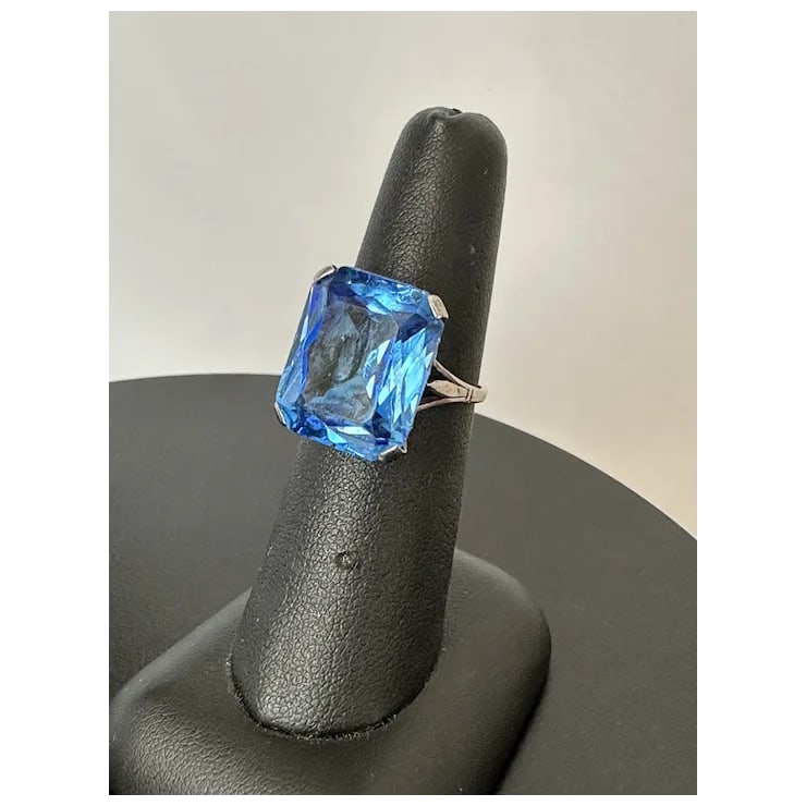 Mid 20th Century French Sterling Blue Faceted Stone Ring, Size 6.5 - 9