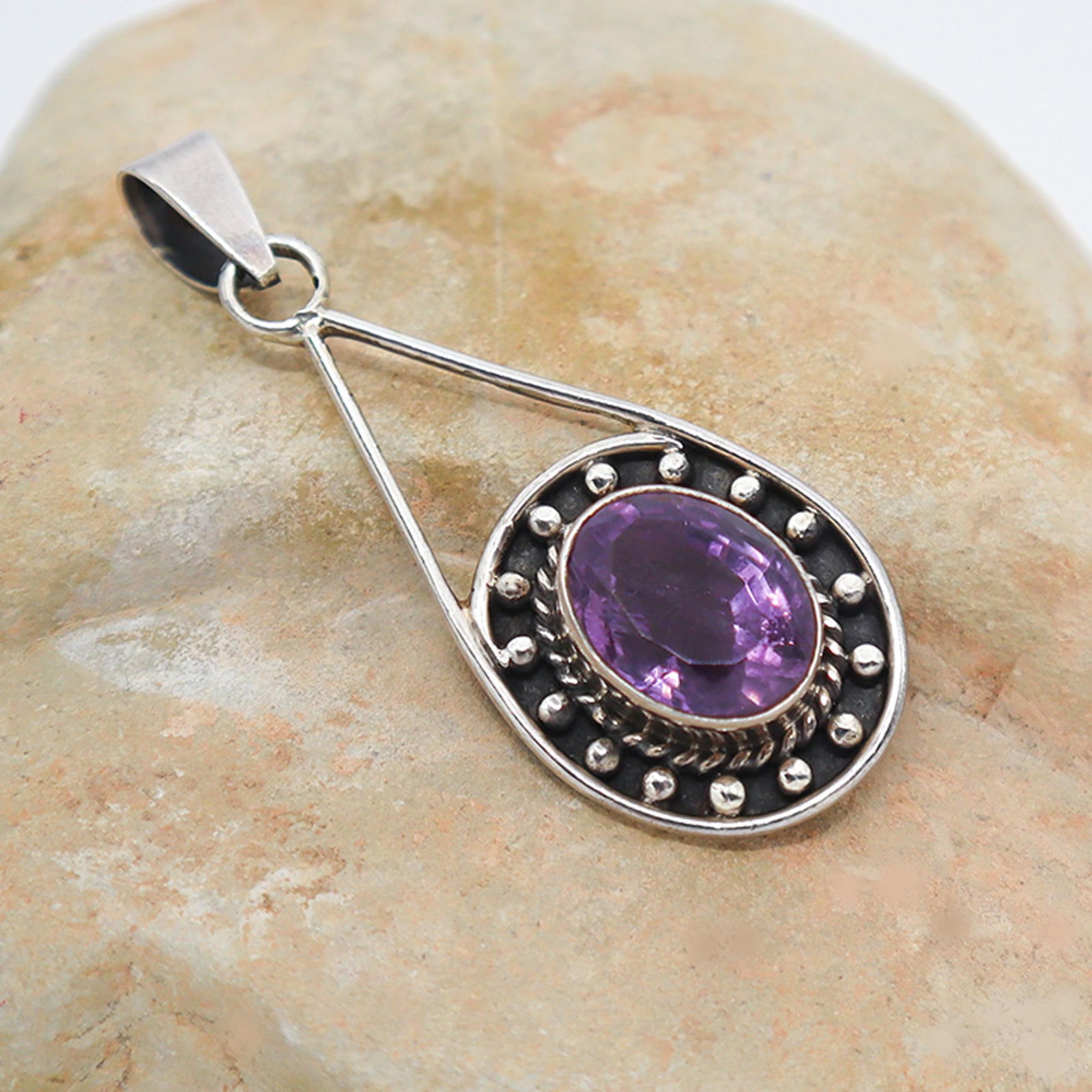 Amethyst Brilliant Oval Cut in Sterling Silver - 3
