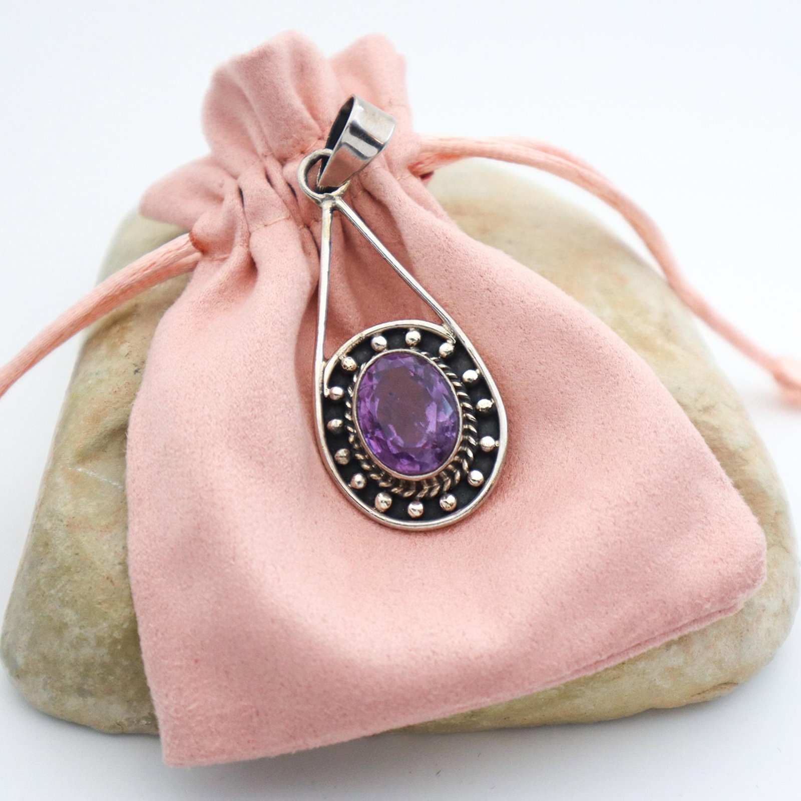 Amethyst Brilliant Oval Cut in Sterling Silver - 8