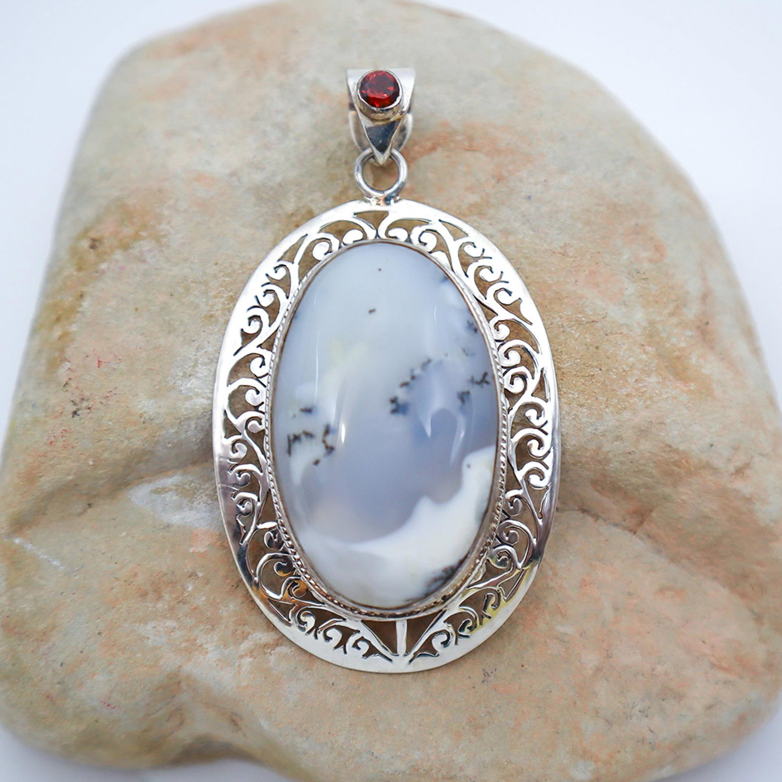 Vintage Dendritic Agate & Garnet With Sterling Silver Detailng - 2