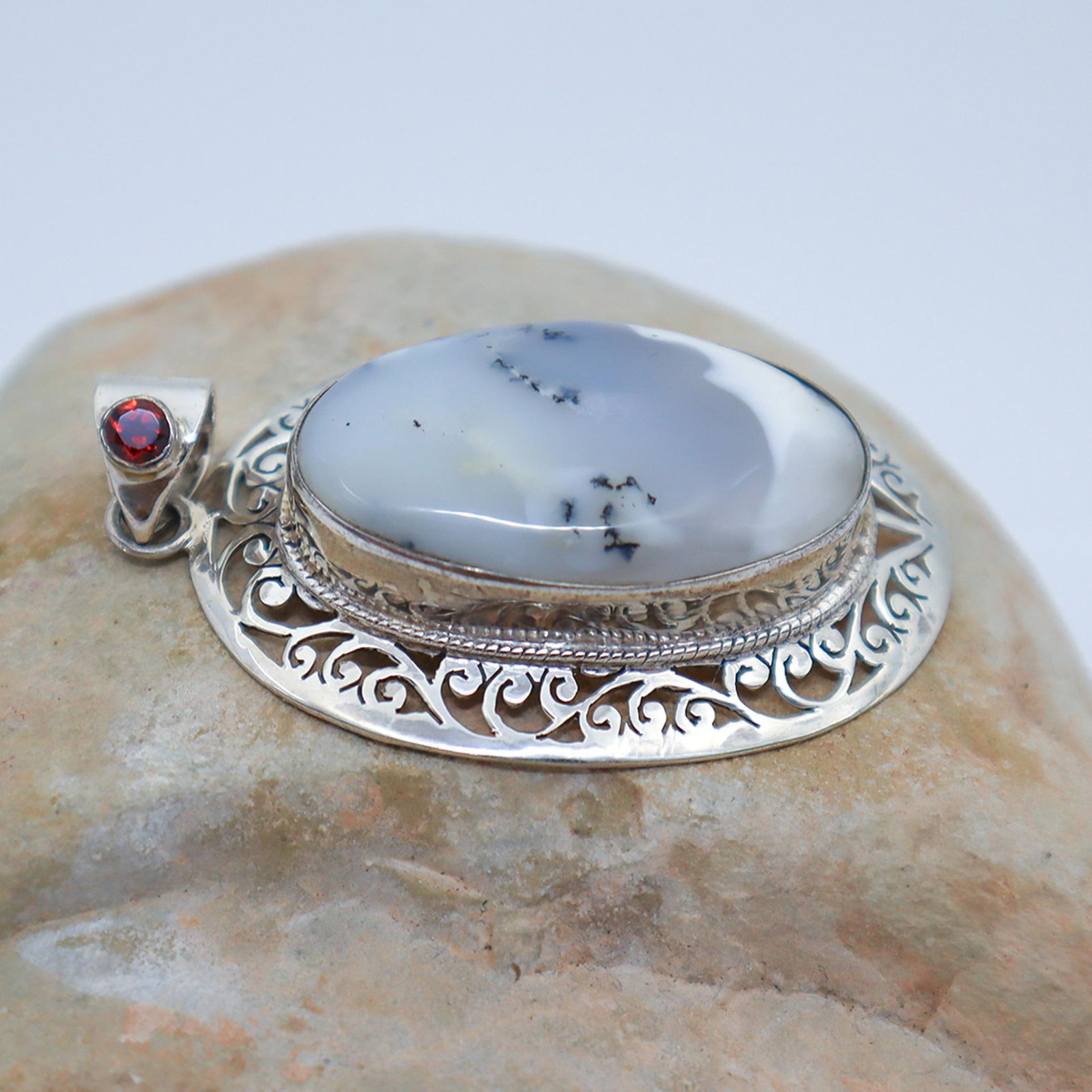 Vintage Dendritic Agate & Garnet With Sterling Silver Detailng - 3