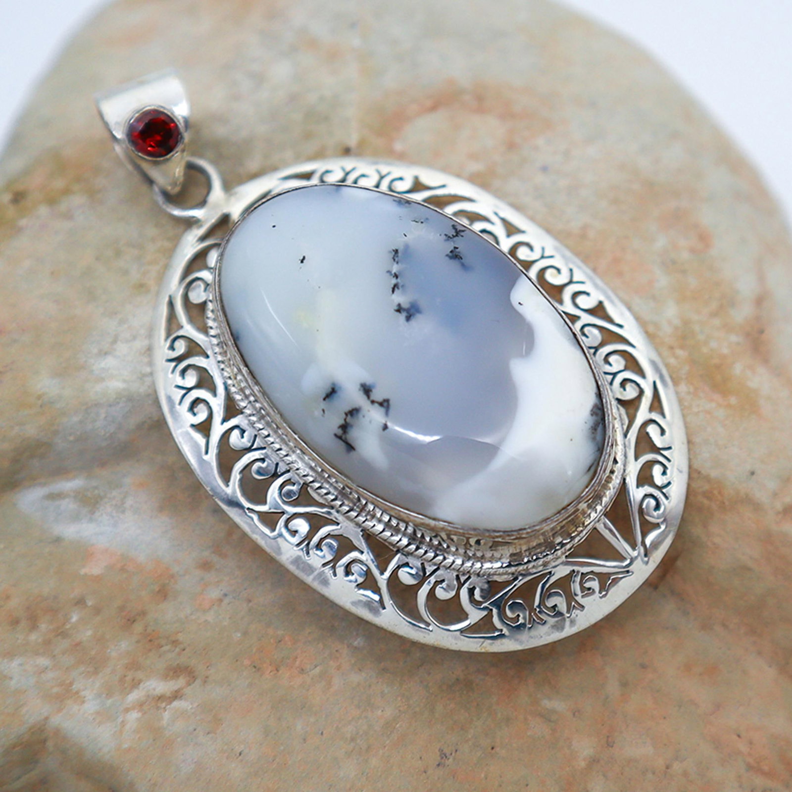 Vintage Dendritic Agate & Garnet With Sterling Silver Detailng - 4