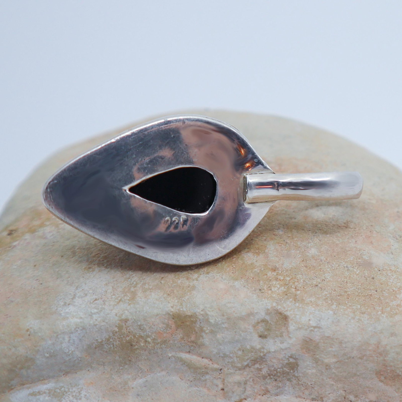 Vintage Onyx "Pie" Pendant in Sterling Silver - 5