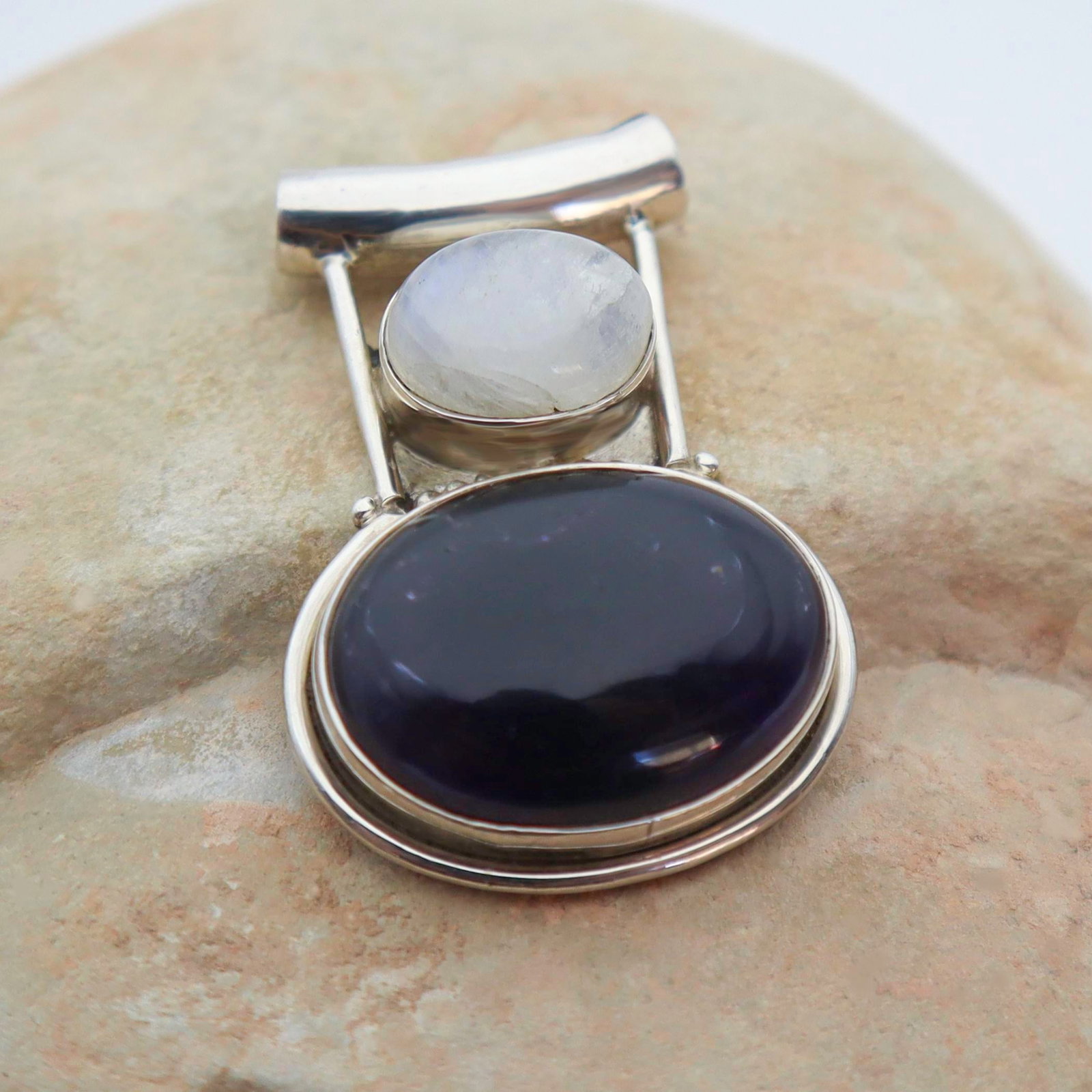 Deep Purple Amethyst With Moonstone in Sterling Silver - 3