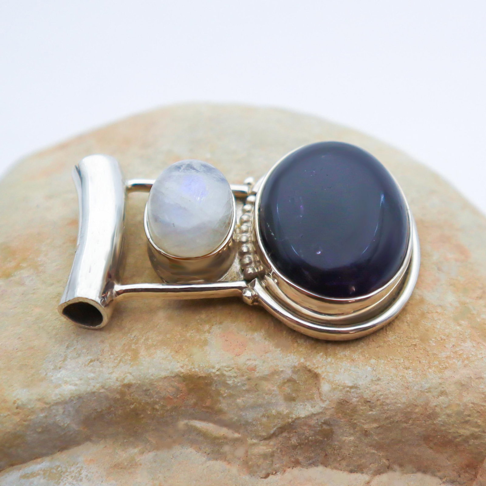 Deep Purple Amethyst With Moonstone in Sterling Silver - 4