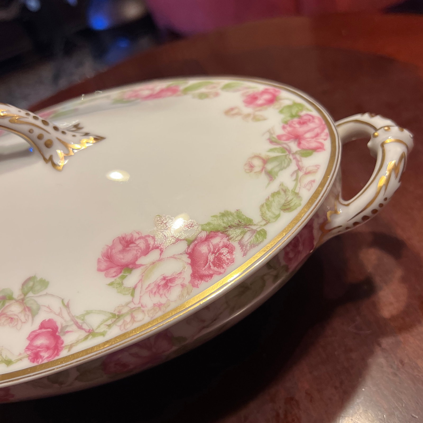 1900s Haviland Limoges for Dulin & Martin Footed Tureen Featuring Roses - 5