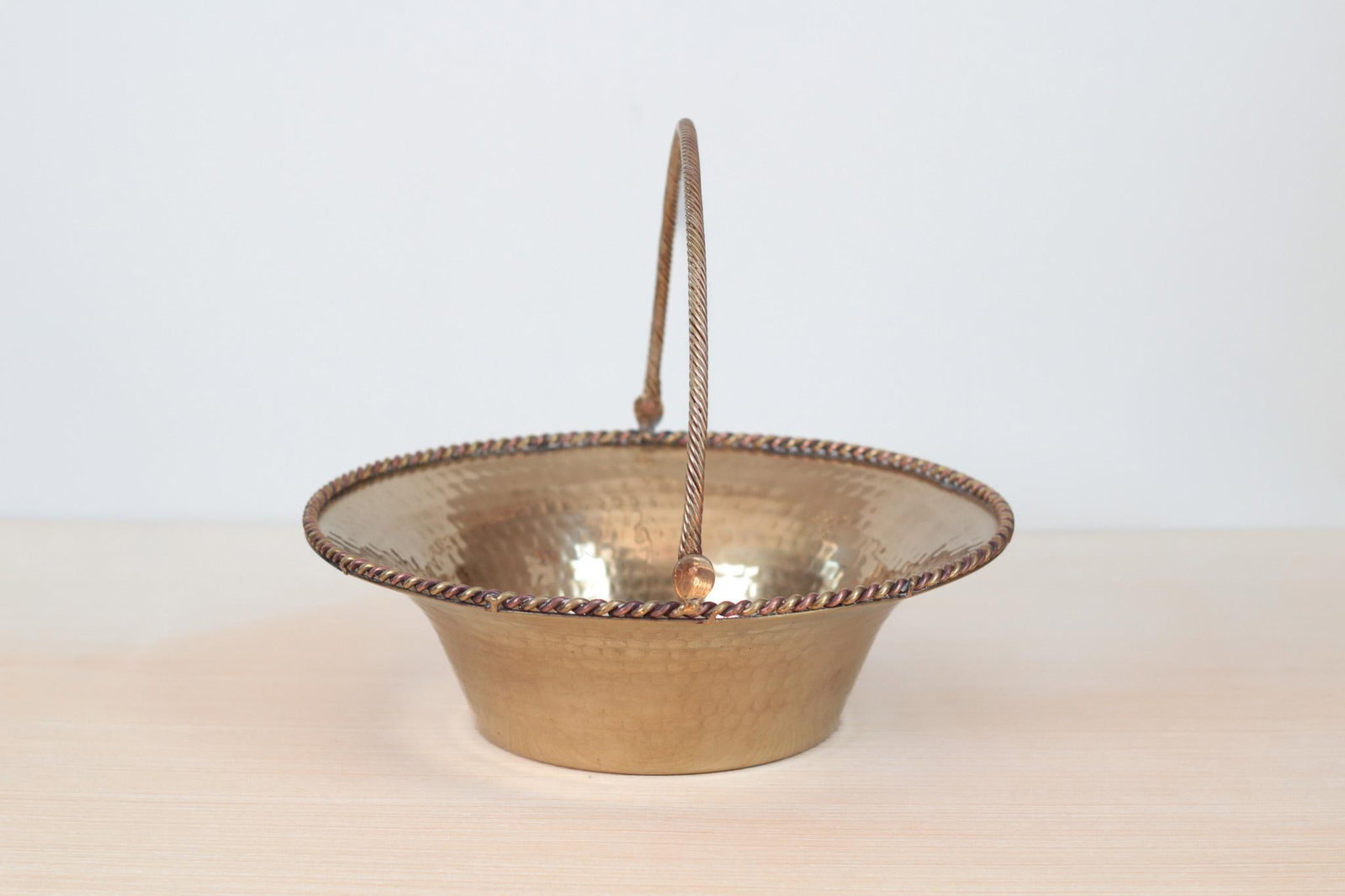 Mid-Century Hammered Brass Basket Bowl With Swing Handle - 3