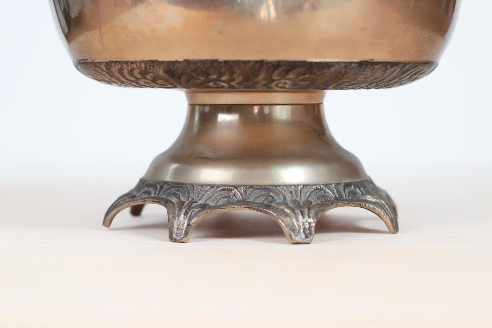 Mid-Century Solid Brass Pedestal Bowl With Scalloped Rim - 6