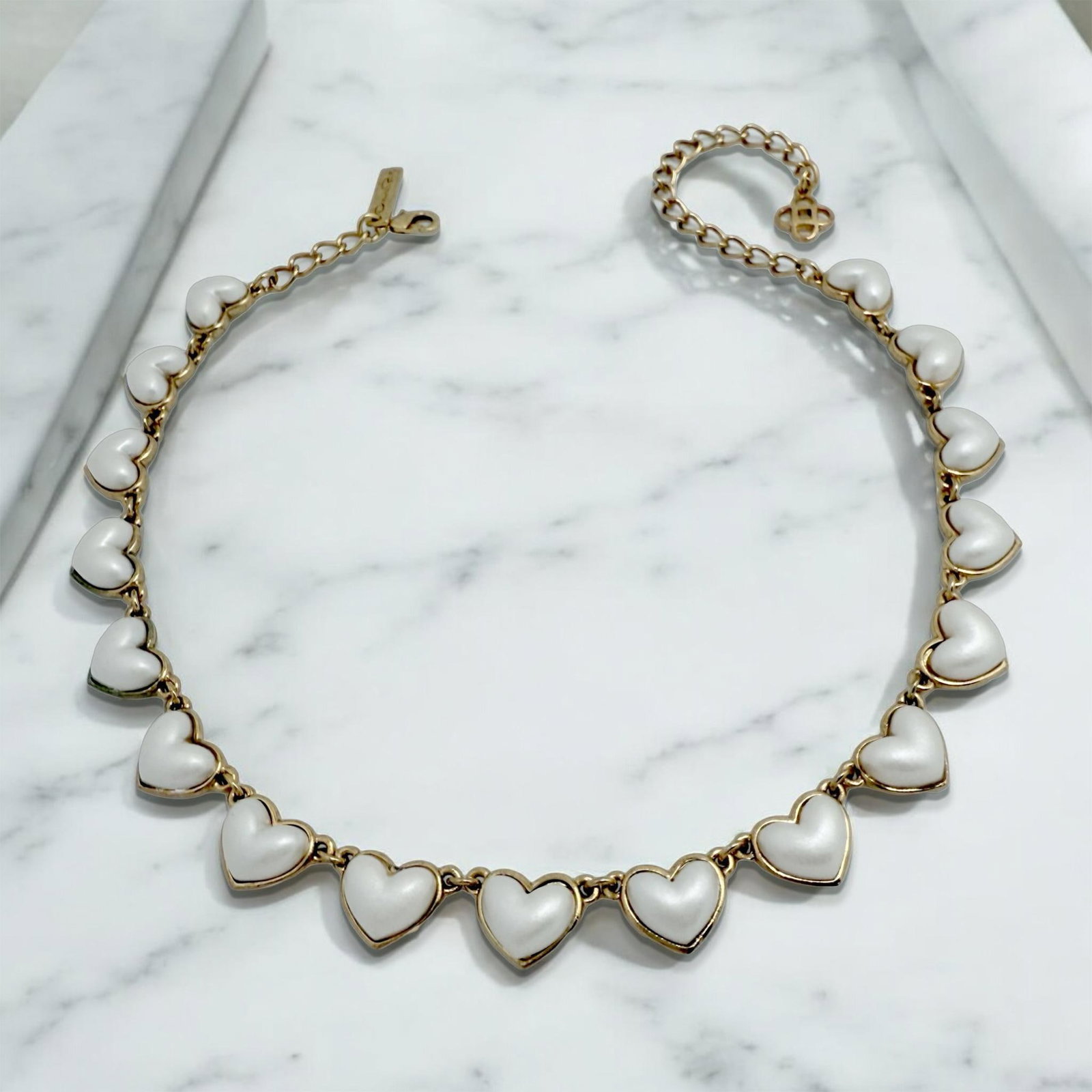 Oscar De La Renta Faux Pearl Romantic Heart Necklace 22k Antique Gold Plating - 3