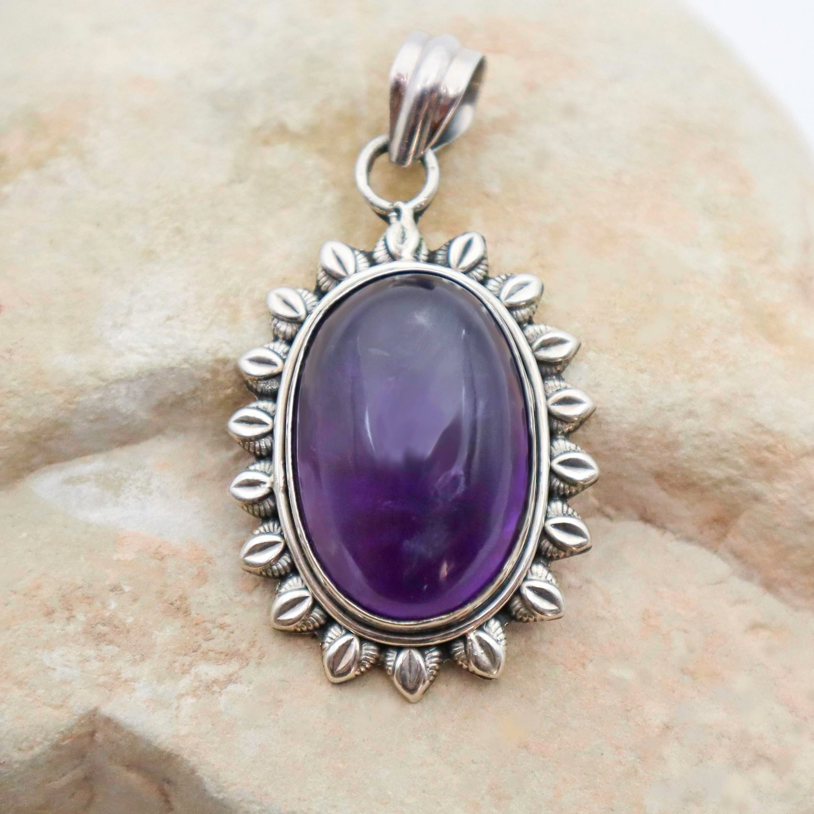Vintage Amethyst With Sterling Silver Starburst Pendant - 2