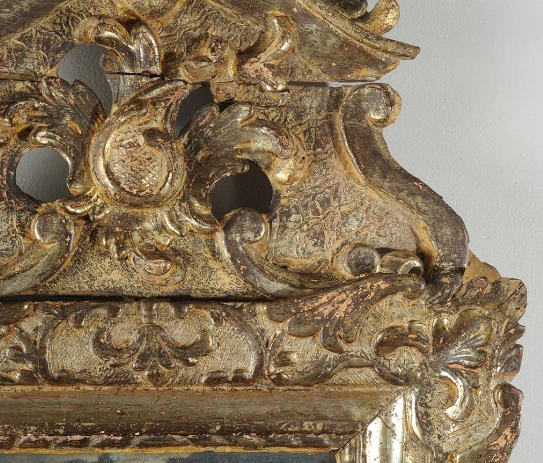 Italian Rococo Period Giltwood Mirror, Circa 1740-1780 - 9