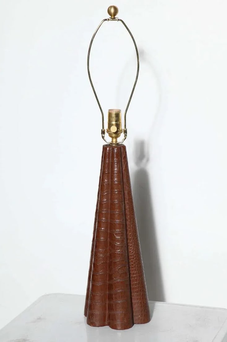 Paul Dupre-Lafon Style Scalloped Brown Alligator Leather Table Lamp, C. 1940s - 6