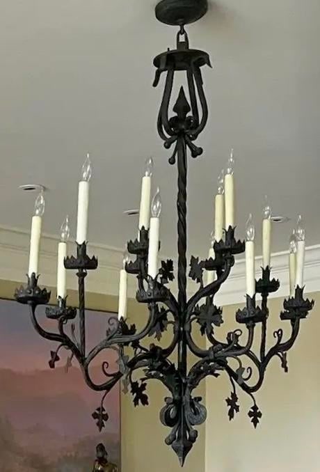 Mid 20th Century Large Mid-Century Wrought Iron Chandelier With Leaf Details - 2