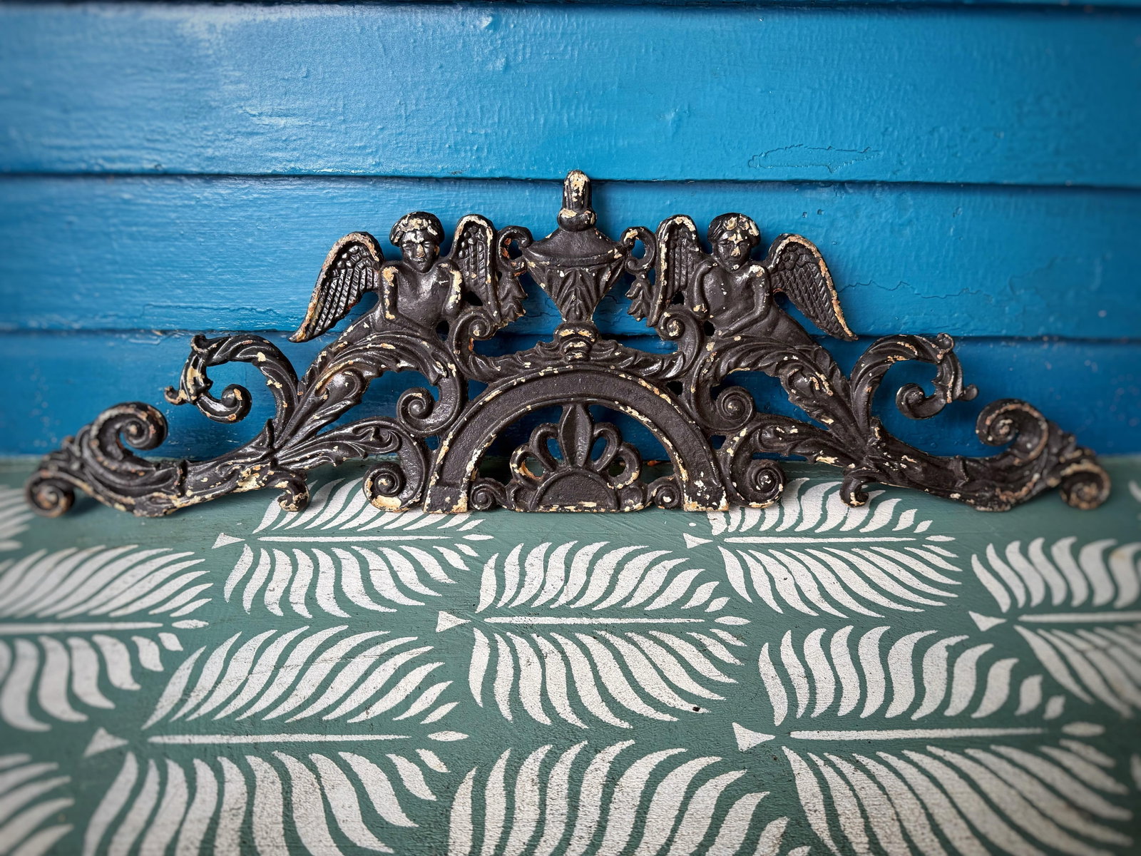 Antique Victorian Cast Iron Cherub Architectural Pediment Decorative / Wall Decor - Set of 2 - 4