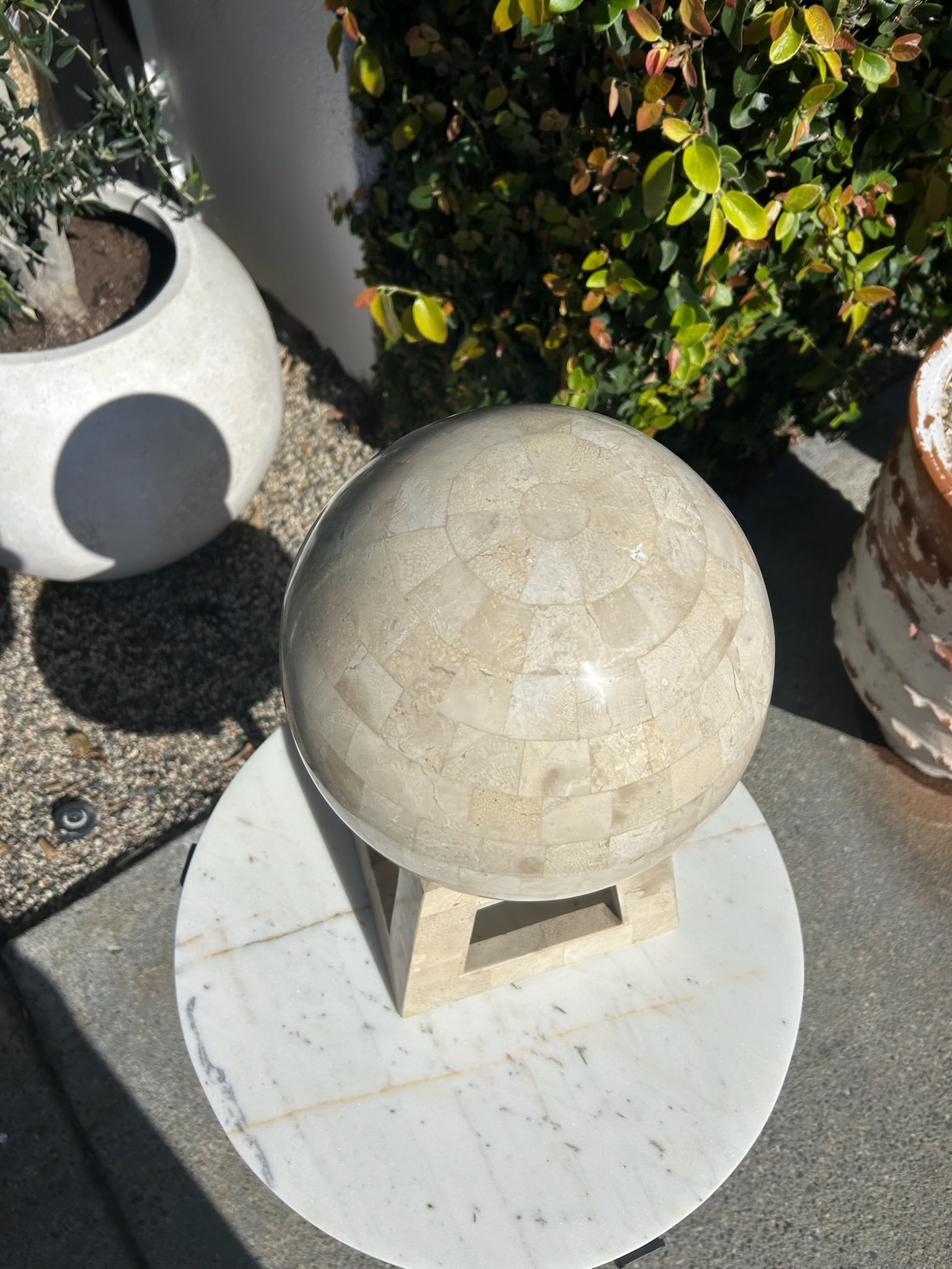 Vintage Tessellated Marble Sphere on Stand in the Style of Maitland Smith - 5