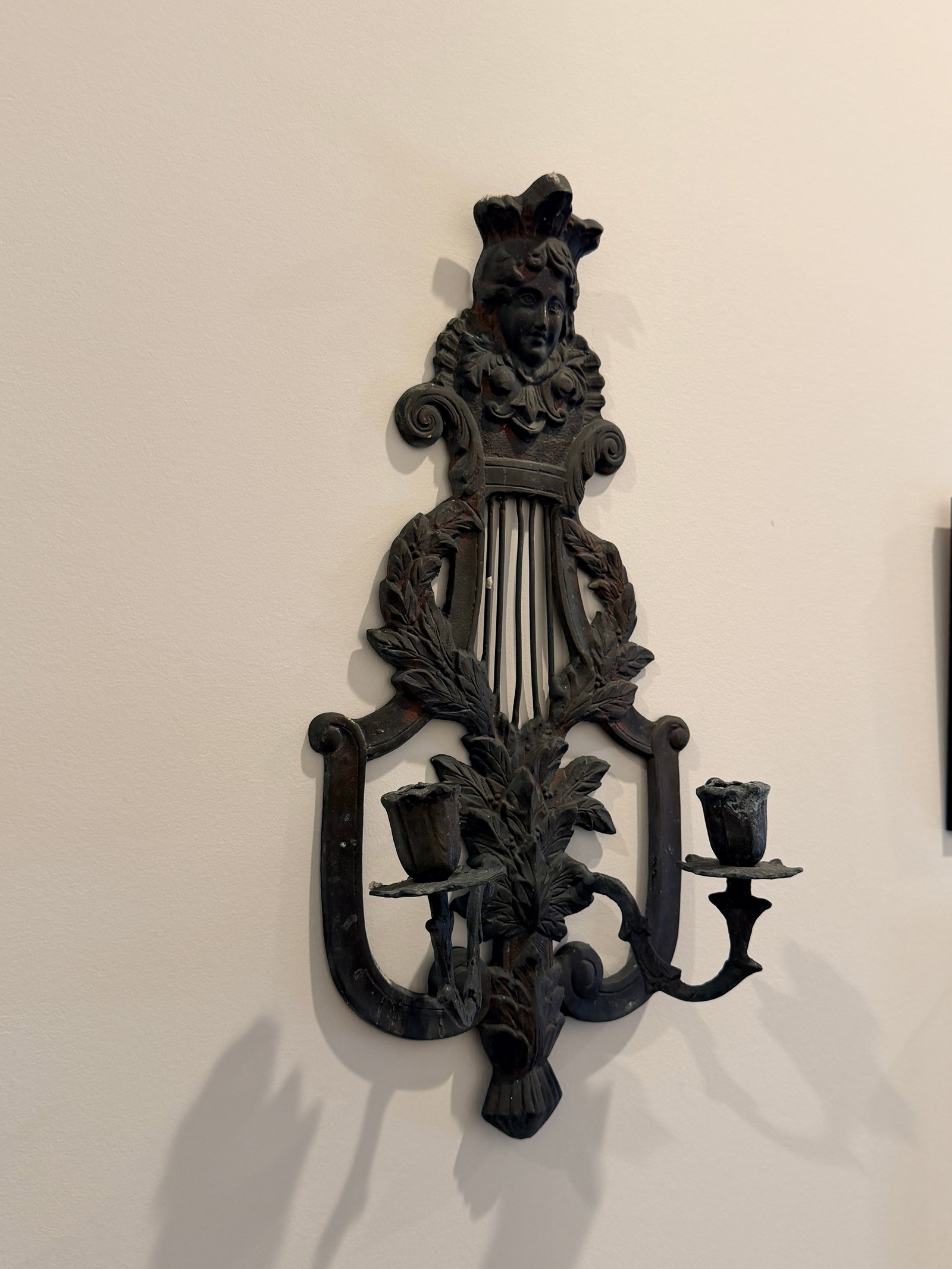 Late 19th Century Pair of Antique French Victorian Bronze Figural Wall Sconces With Original Patina - 4